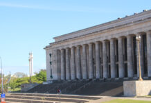 Campus Life vs. City Life: What to Expect When Studying Abroad in Buenos Aires University buildings in Buenos Aires Argentina study abroad.